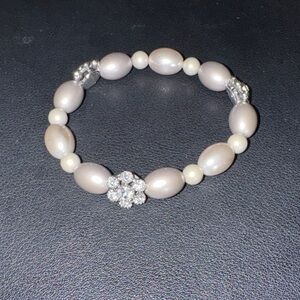 Monet Glass Pearl Bracelet